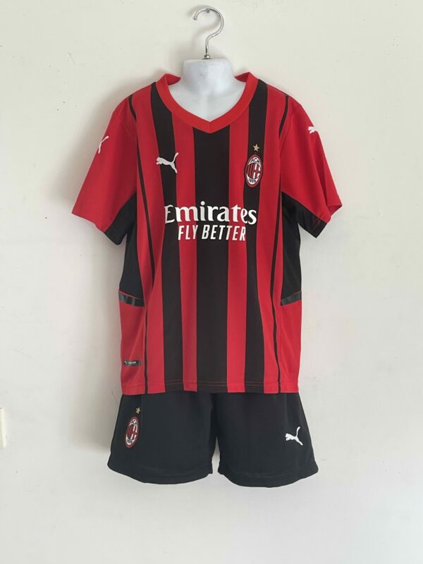 Maillot et short AC Milan domicile 2019/20 enfants