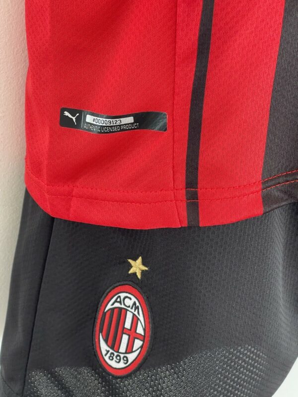 Maillot et short AC Milan domicile 2019/20 enfants short