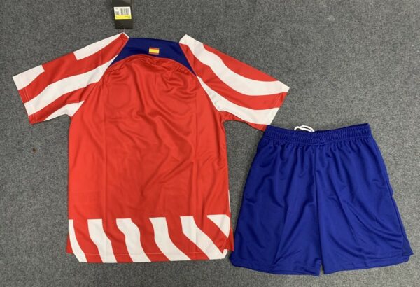 Ensemble Football Maillot et Short Adultes et Enfants Atlético Madrid Domicile 2022/2023